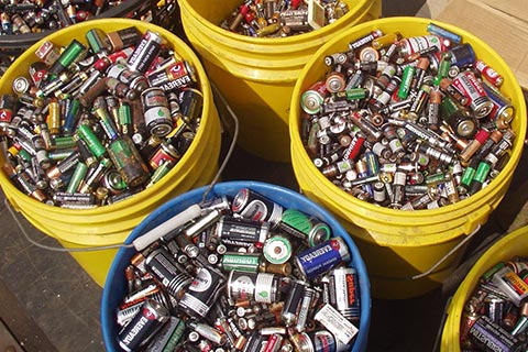沈阳回收旧电池公司|钴酸锂电池回收价格